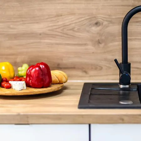 Piamola アパート