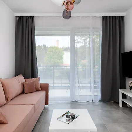 Piamola Ze Strefa Sportowa I Grillem * Янтар