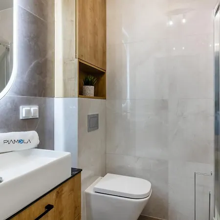 Apartman Piamola Jantar