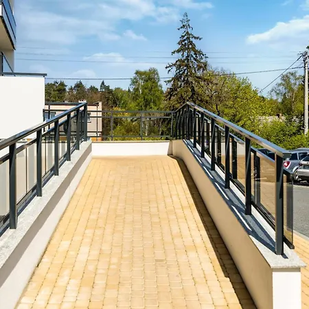 Piamola アパート ヤンタル