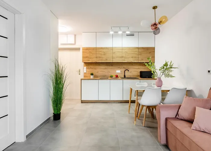 Daire Piamola Ze Strefa Sportowa I Grillem