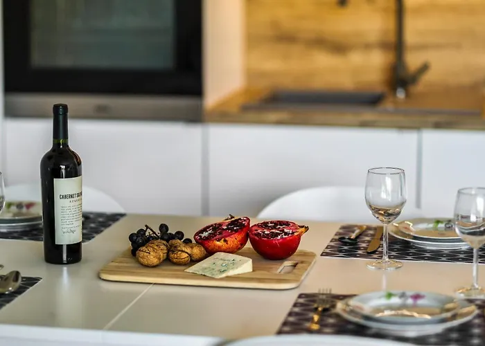 Piamola Ze Strefa Sportowa I Grillem Daire